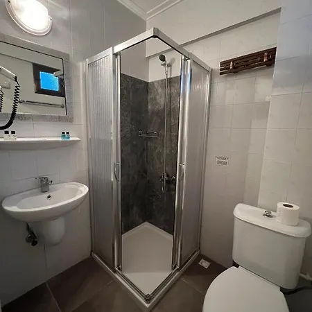 Bayram Hotel Çeşme