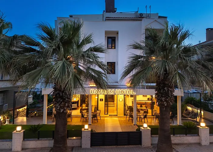 Bayram Готель